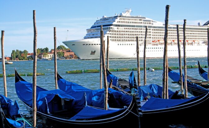 navi-da-crociera-venezia-pixabay