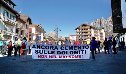 manifestazione a Cortina