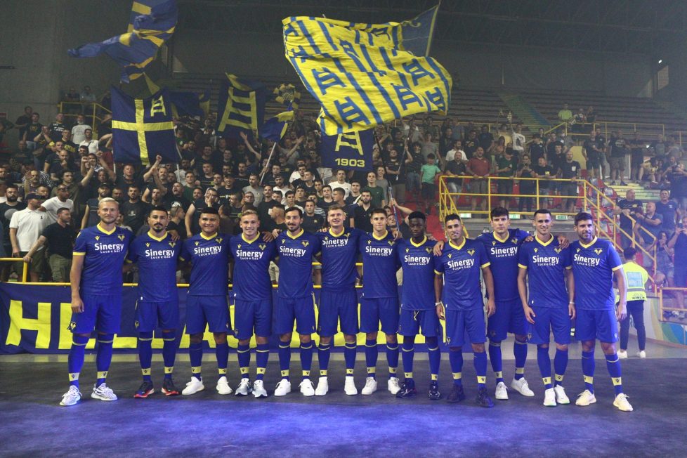 Hellas Verona the night