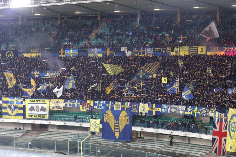 Hellas Verona fiorentina curva sud