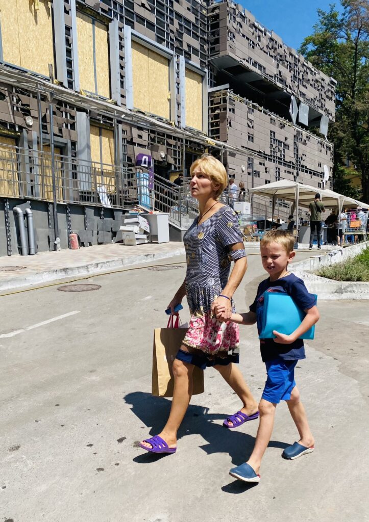 Madre e figlia al Ohmatdyt.